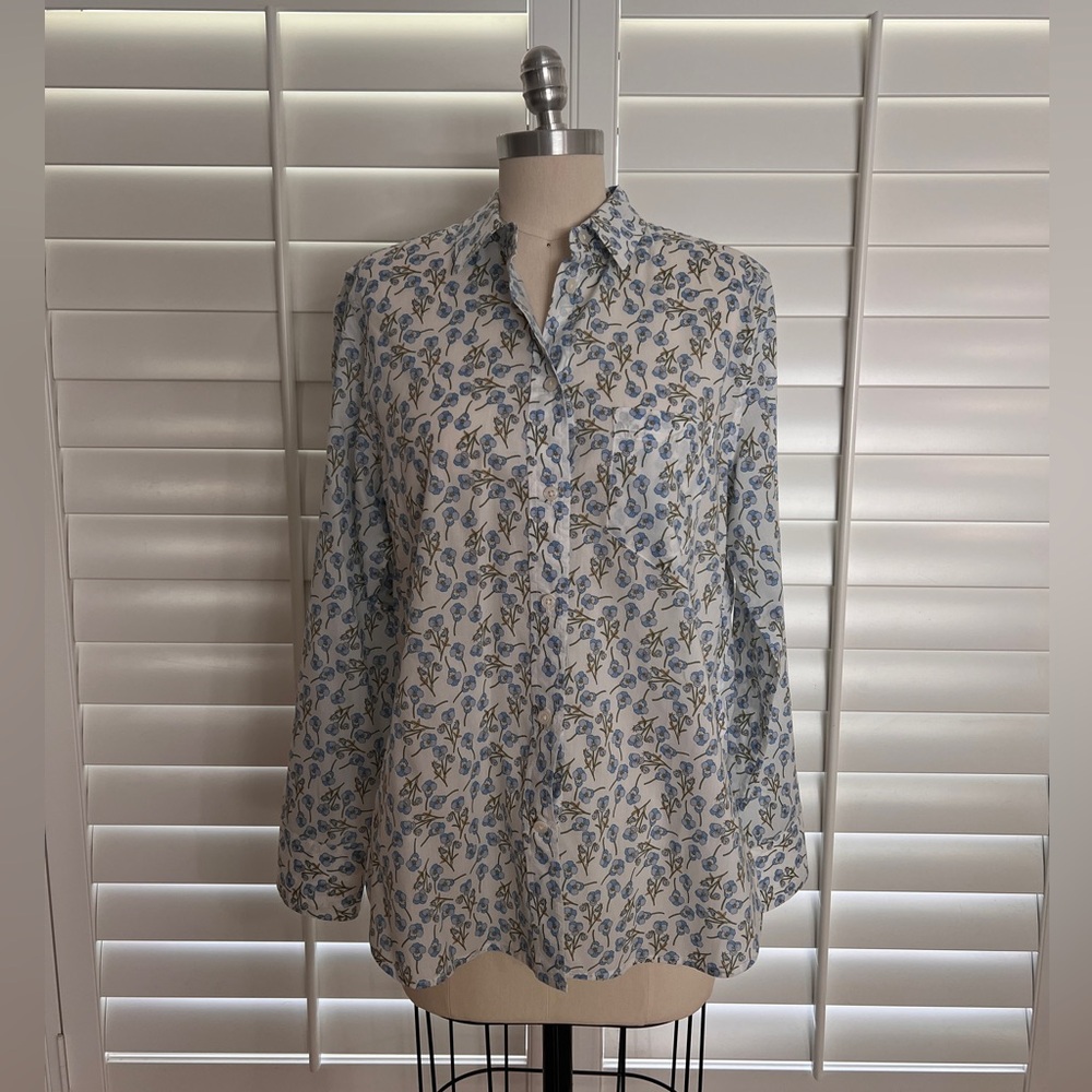 J.crew Floral Blue Button Down size 6